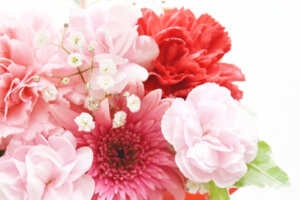 キャバ嬢が誕生日プレゼントに貰って嬉しい贈り物第2位・フラワーアレンジメント